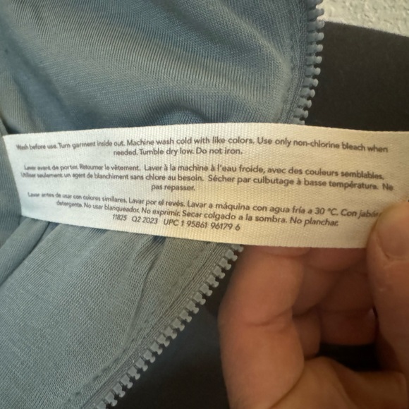 Little Planet by Carters Baby Toddler Snowsuit NWOT size 24 months - Picture 6 of 7